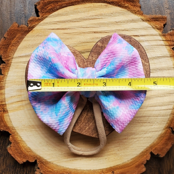 Handmade Bow - Picture 2 of 2